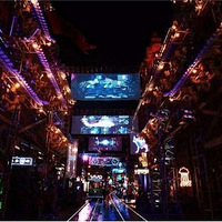 ����С�ѱ�����Ѫ����,�����ҾӸ���ֻ������!