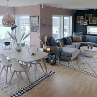 һ��߼���һ����Ů��