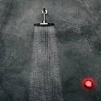 �˼ҿ��˼Һڵ꣬����Ķ�����ڣ�