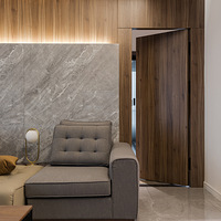 �ִ������������ԣ�������Cλ��