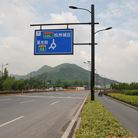 Խ
