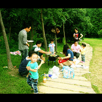 ���ű���,һ��׷,���ǵ�ͯ��!