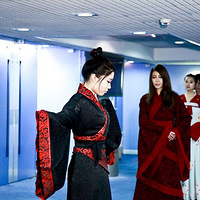 �������������~~