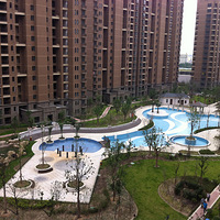 ��ʢ���ٺ� ���ʿ� ˮ��+ľ��