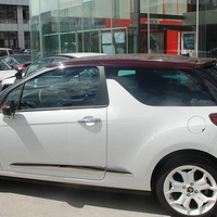 ��Ů���ӿ�������2�ᳵ��ô�Ƚϣ��ĸ���Щ��