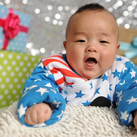 ��Ц����������~~���鰮��~~