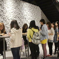 ȥ�Ϻ����������Сʦ��ȥ�������װ�&�Ҽ��侲������֮��