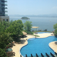 ��Rose�� ��ʮ��վ ���״�άɭ110���ꡤը��ǧ����