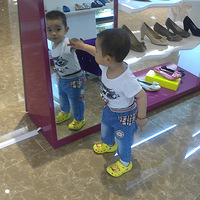 ��Ь������¥�ۣ��߹�·����Ҫ����Ŷ��