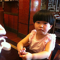 �ҺͿɰ���С���գ�