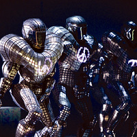 ���˶��ܿ�ѷ���ഫ������Ѳ���Ϻ�վ����