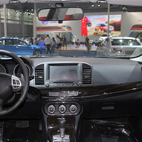 �ҹ�ע�ĳɶ���չ�ϸ����кͼ������еļ��(16P)