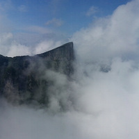 ��ɽ���ϡ����żҽ�