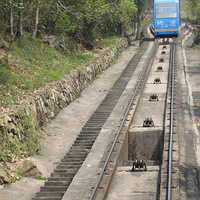 ���и���������