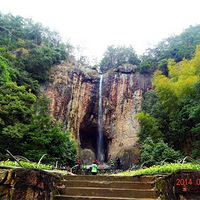 ���¾���ͽ���ΰ�ŵ�