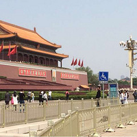 ���α�����