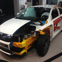 ���£�������