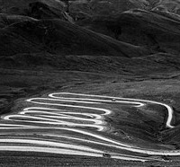 ����¿���������·�Ը�ͷ �̵������ս�Եİ�����·