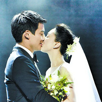 ��һ��Ů��������������Ѹ���ˣ�