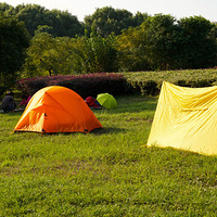 ���������죬��һ������ʱ�Ϻ�¶Ӫ�ա�