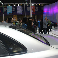 ǿ����ǿ ��˰�����ȫ������SUV�����������л�