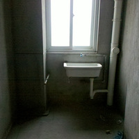  ����������౭-��Ҵ�����˵�����׵����»����ɫ�ʷḻ