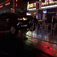 ����������ͥ�֣�һ��˹�´�γ����ϸ�����