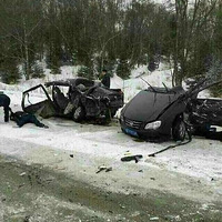 ������ײ������һ����ͷ����ն�ס�������