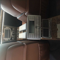 �͵��е��ݻ�.4.2L,V8����