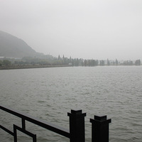 �����У������ˣ�����ɽ