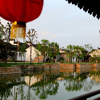 ����-����