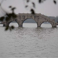 �ǻ����Ϻ��ߣ����ڳɹ����ϣ�������������