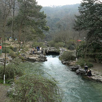 �ٲ�Ϫ�������ں���̫���幫԰��