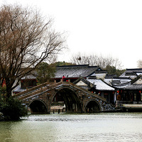 �����Ϻ���һ������