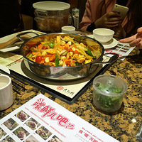 ���Ի�С�ֶӡ��Ƽǻ���֭�˹�֮��Թ㳡��