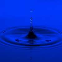 �������£�����ˮ��