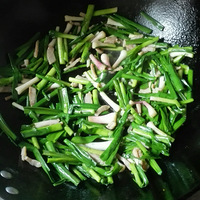 ���⳴����