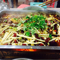 ���Ի�С�ֶӡ�����+���ڵ����ݿ���
¥��