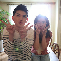 ���Ų���һ���������Ŷ��Ķ��Ļ�ɴ�գ�