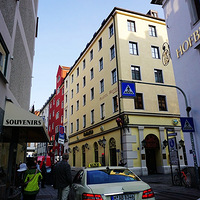 ��ŷ��Ӱ����Ľ��ڵ���ɭС��