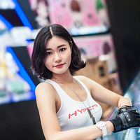 ��ǹ������Ů��ǰ�����ĵ�һ����Ƭ��