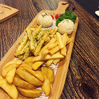 82�����ԳԻᣬ����������