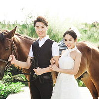 �ں��������ĵĻ�ɴ�գ����ֺ��̲�ס����һ�¡�