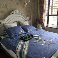 ��ů����ɫ��