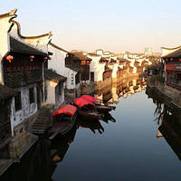 Ԫ���ڵ����ϣ��º��˺ܶ�