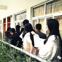 ͩ������ѧУ��ȻҪ���Լҳ����������⣬�������ܲ��ܻش�����.