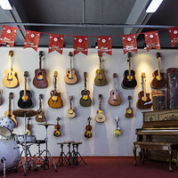 ����������Ӣ���ʼ�����ѧԺ���������ڶ�����ѡ���ʷ׳�