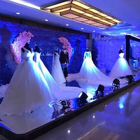 �и۳ǻ����Գԣ���һ����ĸ�׽�