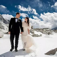 Ϊ�˻�ɴ��Ч�� ���������Ϸ���һ�ѻ�