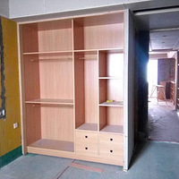 ������ľ����